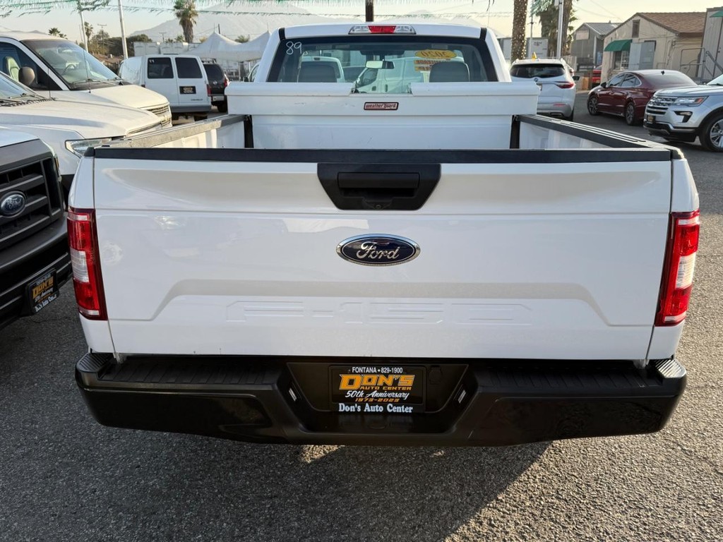 Ford F-150 Vehicle Full-screen Gallery Image 08