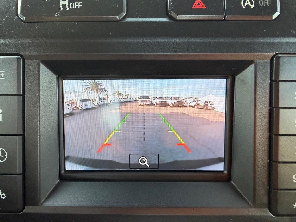 Ford F-150 Vehicle Full-screen Gallery Image 31