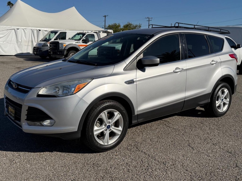 Ford Escape Vehicle Full-screen Gallery Image 12