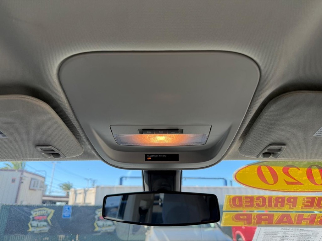 Chevrolet Colorado Vehicle Full-screen Gallery Image 35