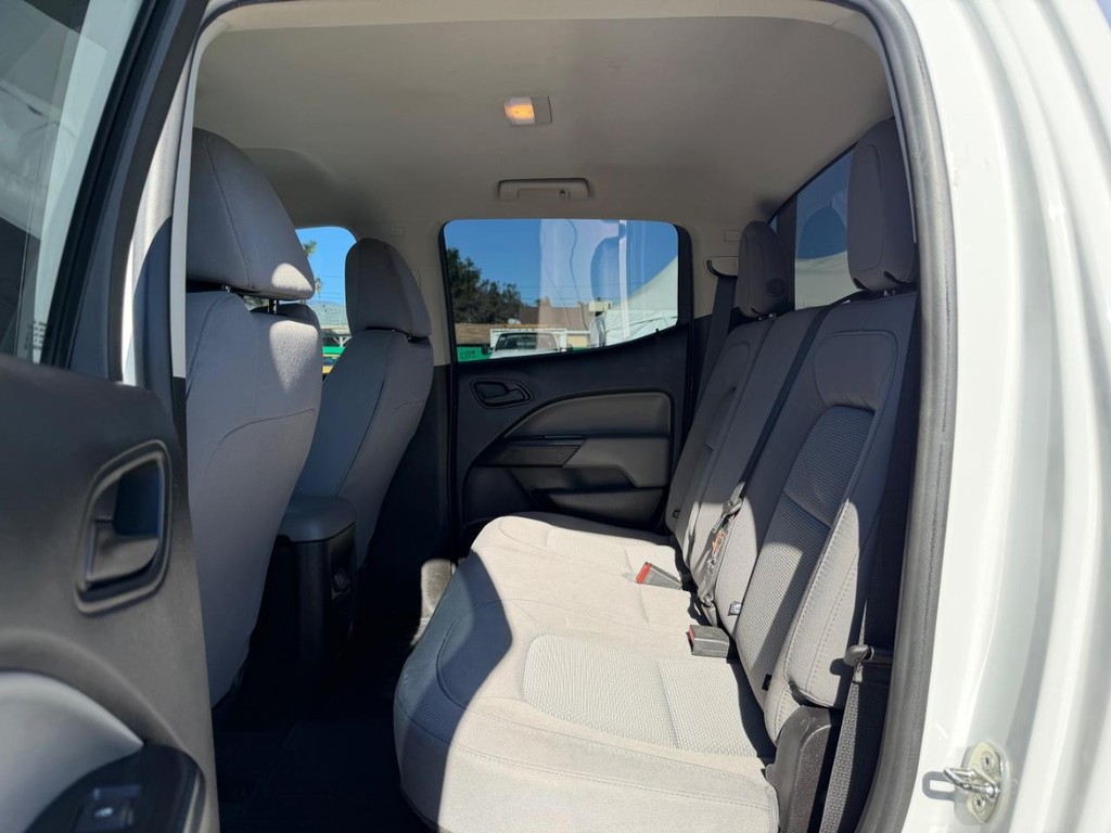 Chevrolet Colorado Vehicle Full-screen Gallery Image 39