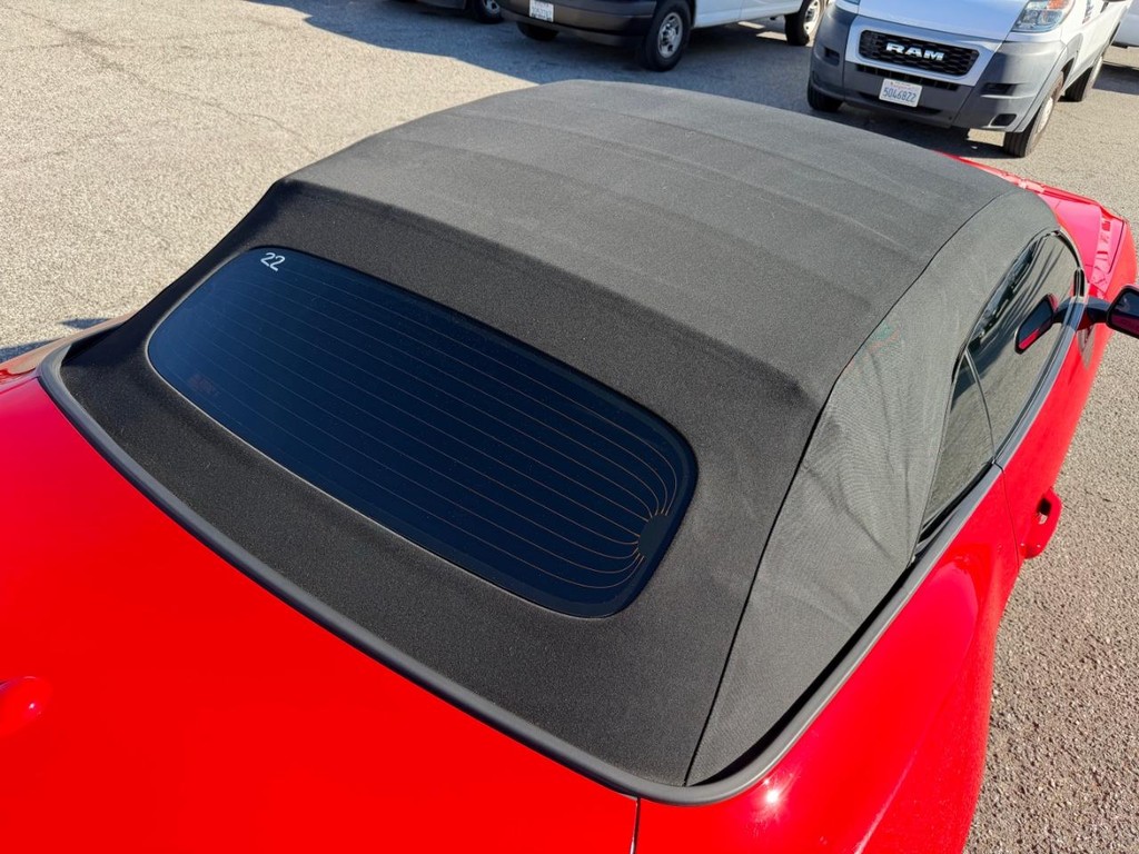 Ford Mustang Vehicle Full-screen Gallery Image 48