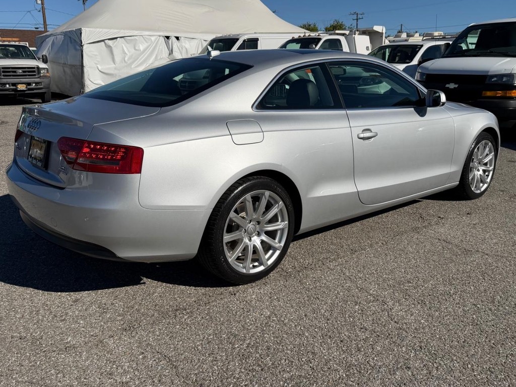 Audi A5 Vehicle Full-screen Gallery Image 06
