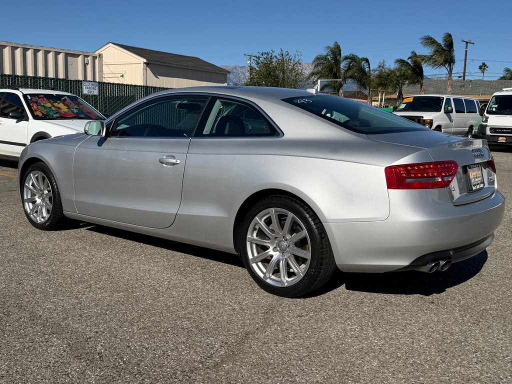 Audi A5 Vehicle Full-screen Gallery Image 09
