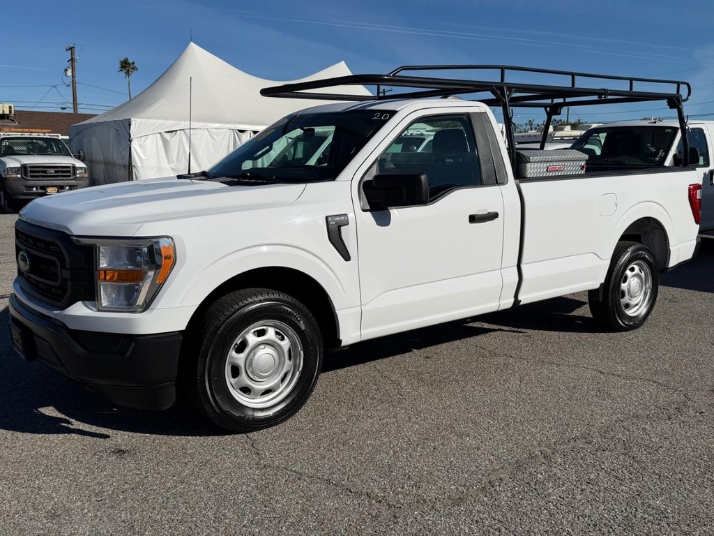 Ford F-150 Vehicle Full-screen Gallery Image 12
