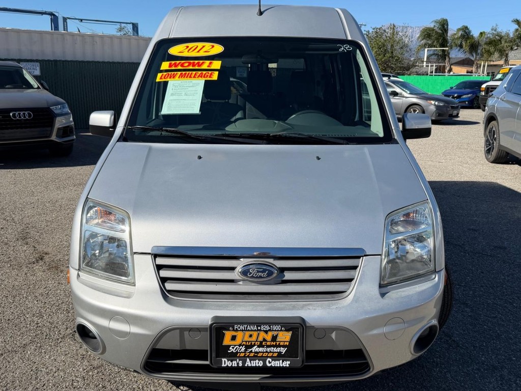 Ford Transit Connect Vehicle Full-screen Gallery Image 14