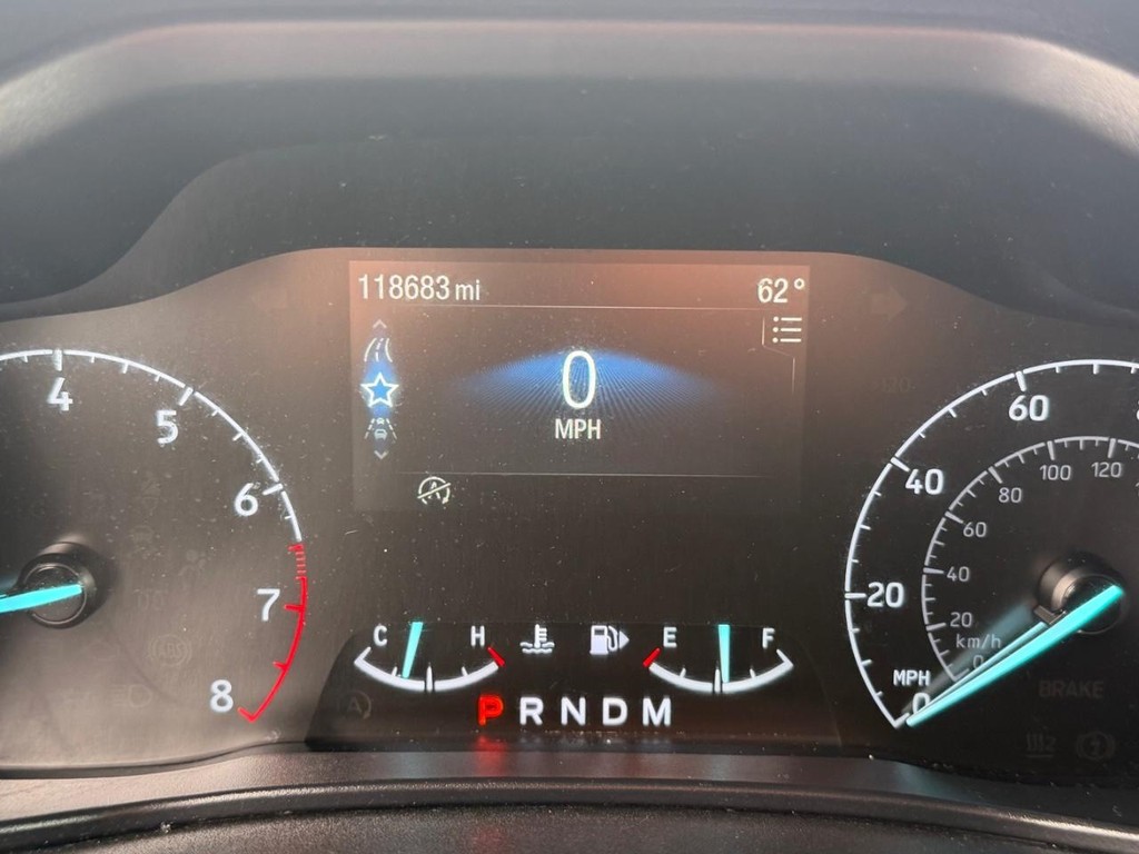 Ford Transit Connect Vehicle Full-screen Gallery Image 31