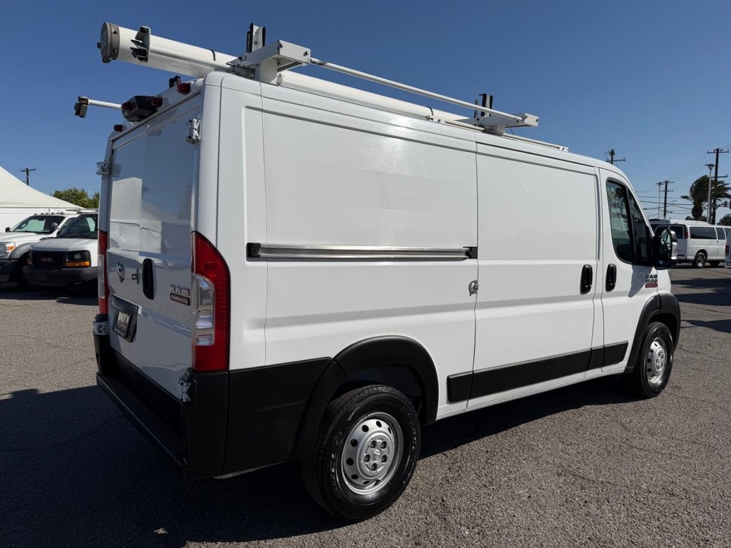 Ram ProMaster Vehicle Full-screen Gallery Image 07