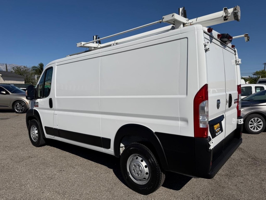 Ram ProMaster Vehicle Full-screen Gallery Image 10