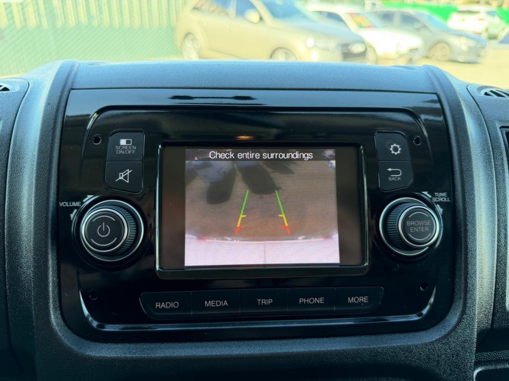 Ram ProMaster Vehicle Full-screen Gallery Image 49