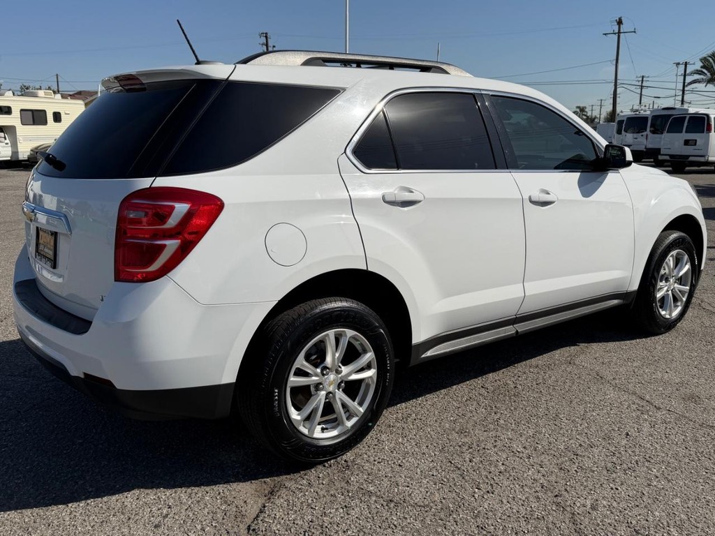 Chevrolet Equinox Vehicle Full-screen Gallery Image 06
