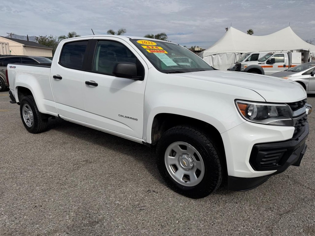 Chevrolet Colorado Vehicle Full-screen Gallery Image 03