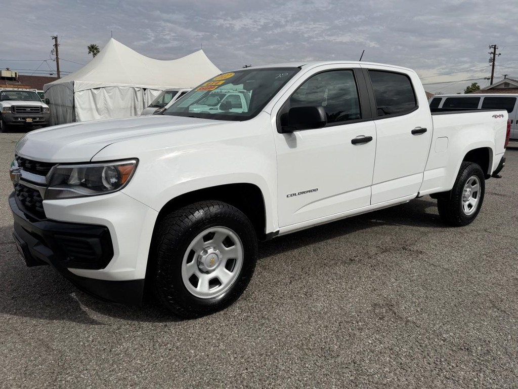 Chevrolet Colorado Vehicle Full-screen Gallery Image 12