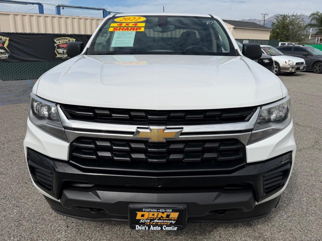 Chevrolet Colorado Vehicle Full-screen Gallery Image 14