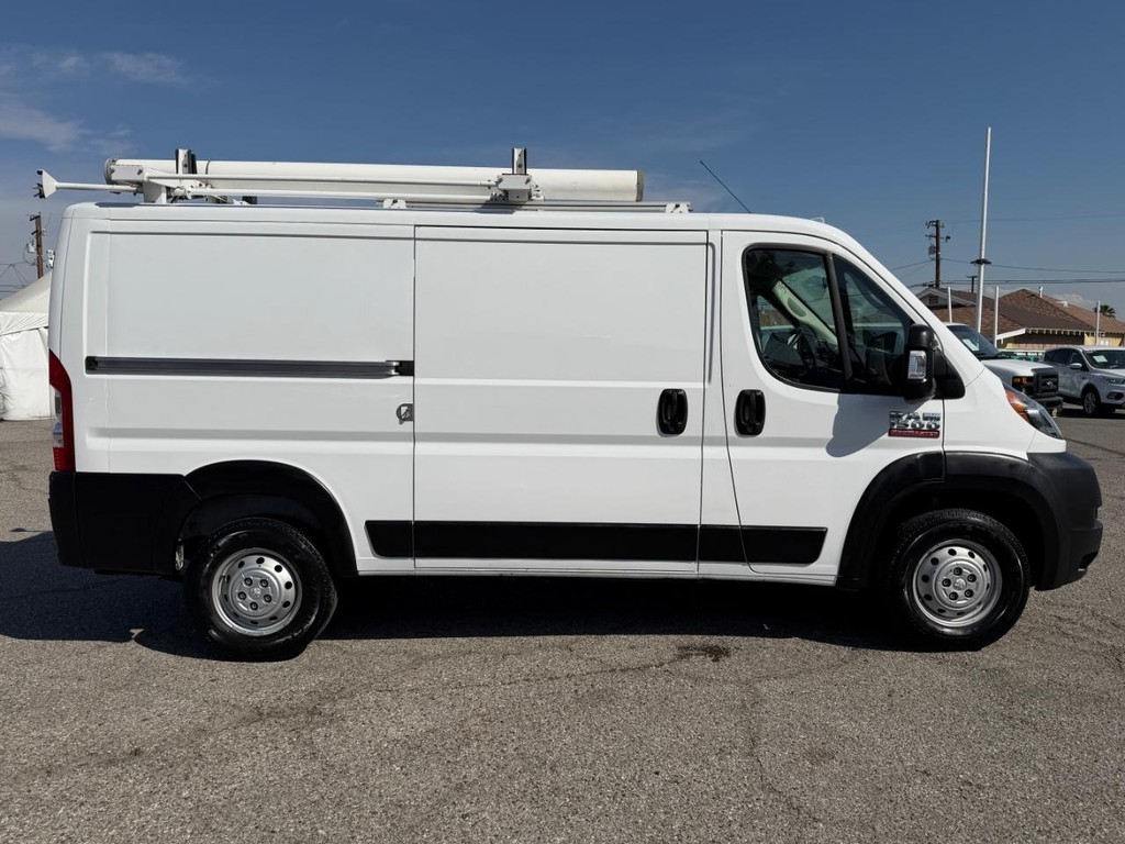 Ram ProMaster Vehicle Full-screen Gallery Image 06