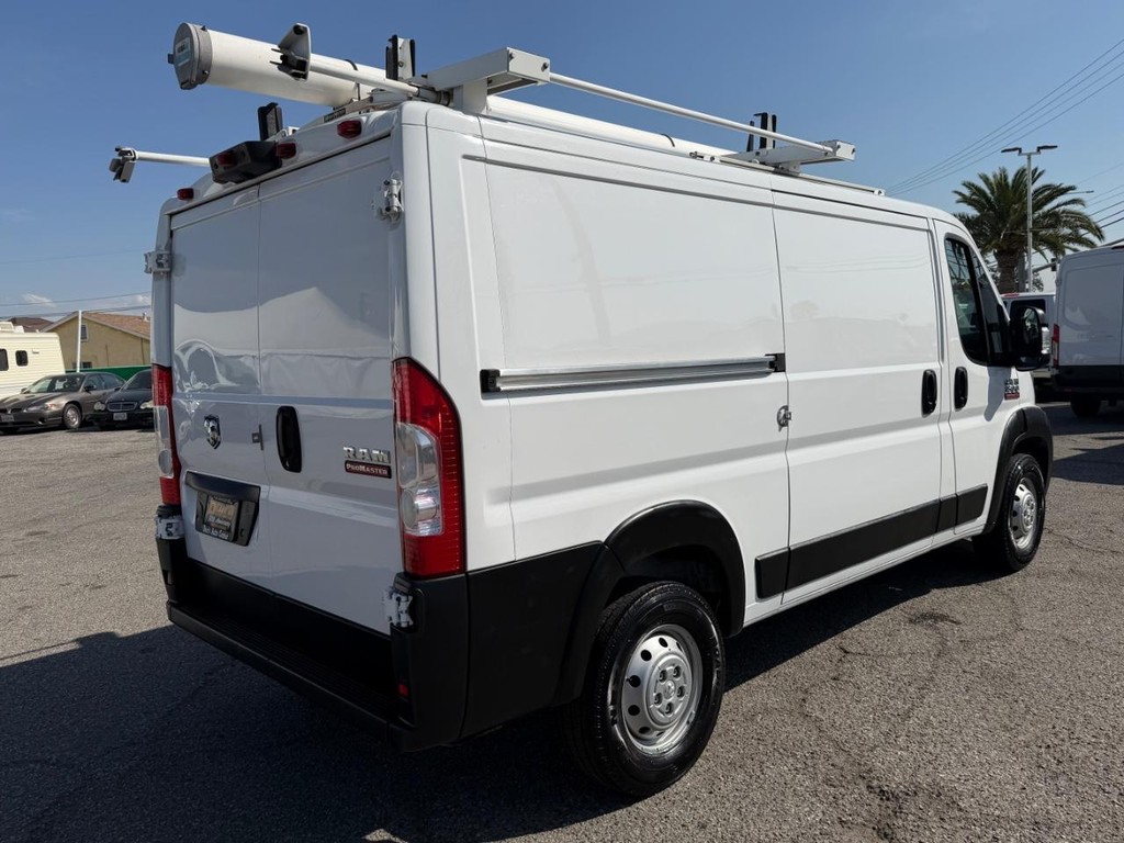 Ram ProMaster Vehicle Full-screen Gallery Image 07