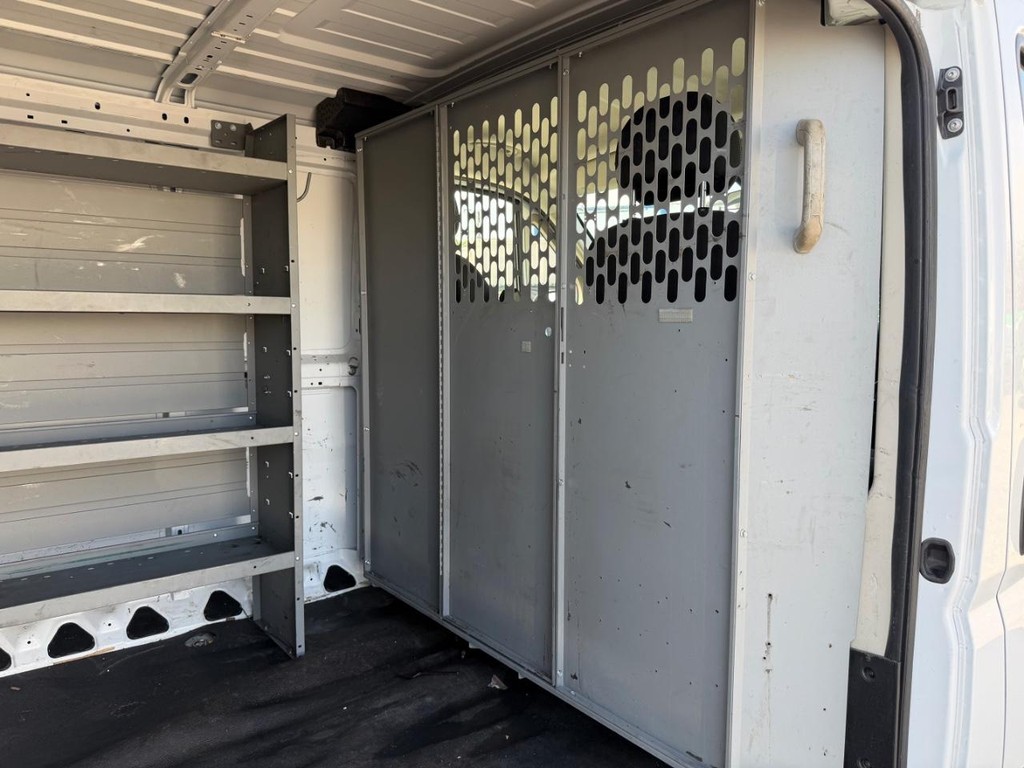 Ram ProMaster Vehicle Full-screen Gallery Image 20