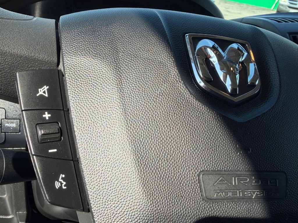 Ram ProMaster Vehicle Full-screen Gallery Image 37