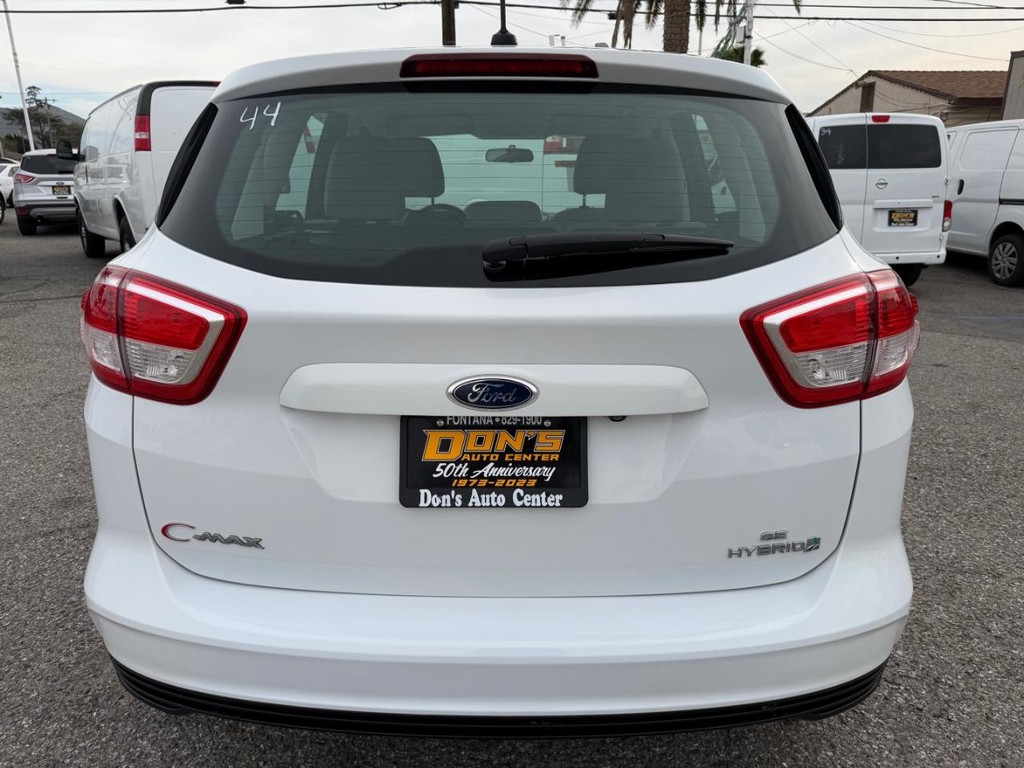 Ford C-MAX Vehicle Full-screen Gallery Image 08