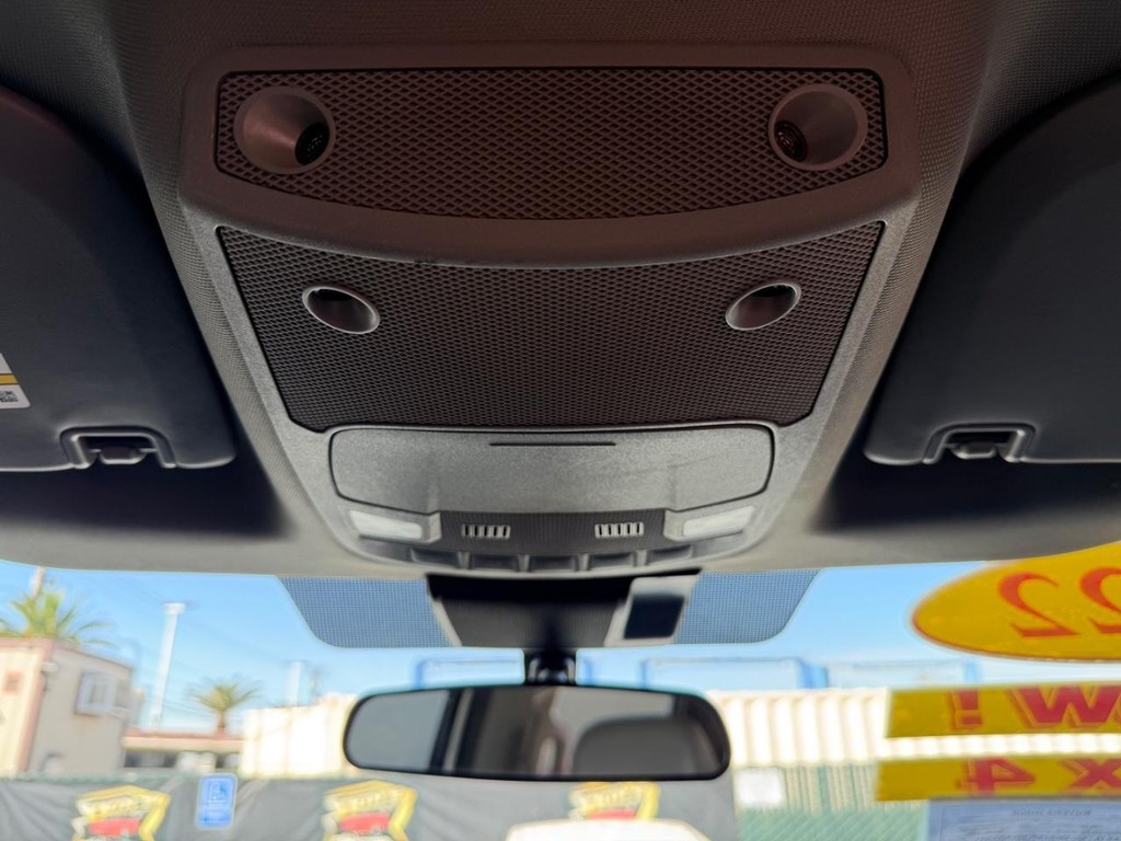 Ford F-250 Vehicle Full-screen Gallery Image 34