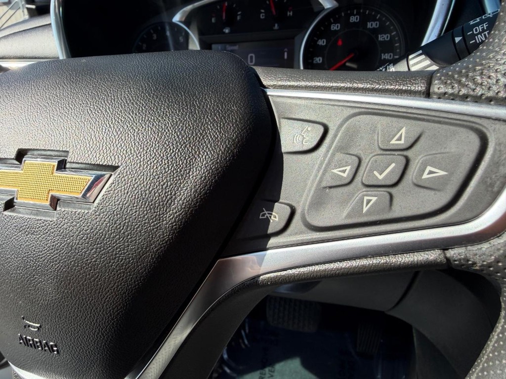 Chevrolet Equinox Vehicle Full-screen Gallery Image 29