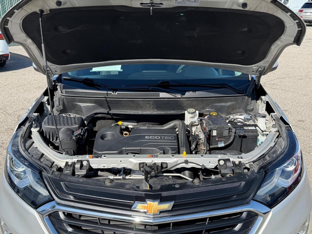 Chevrolet Equinox Vehicle Full-screen Gallery Image 43