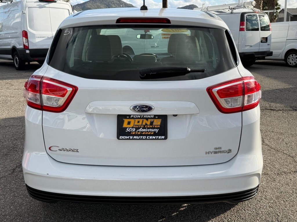 Ford C-MAX Vehicle Full-screen Gallery Image 08