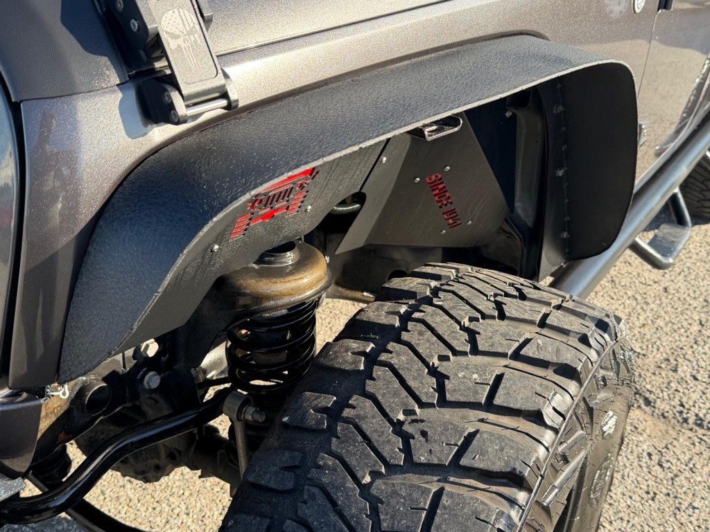 Jeep Wrangler Unlimited Vehicle Full-screen Gallery Image 57