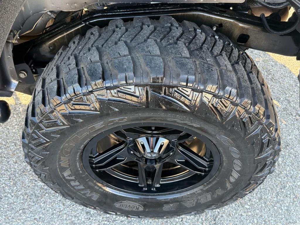 Jeep Wrangler Unlimited Vehicle Full-screen Gallery Image 60