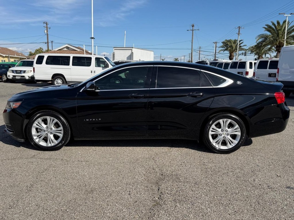 Chevrolet Impala Vehicle Full-screen Gallery Image 11