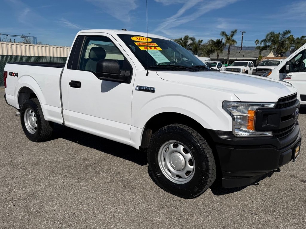 Ford F-150 Vehicle Full-screen Gallery Image 03