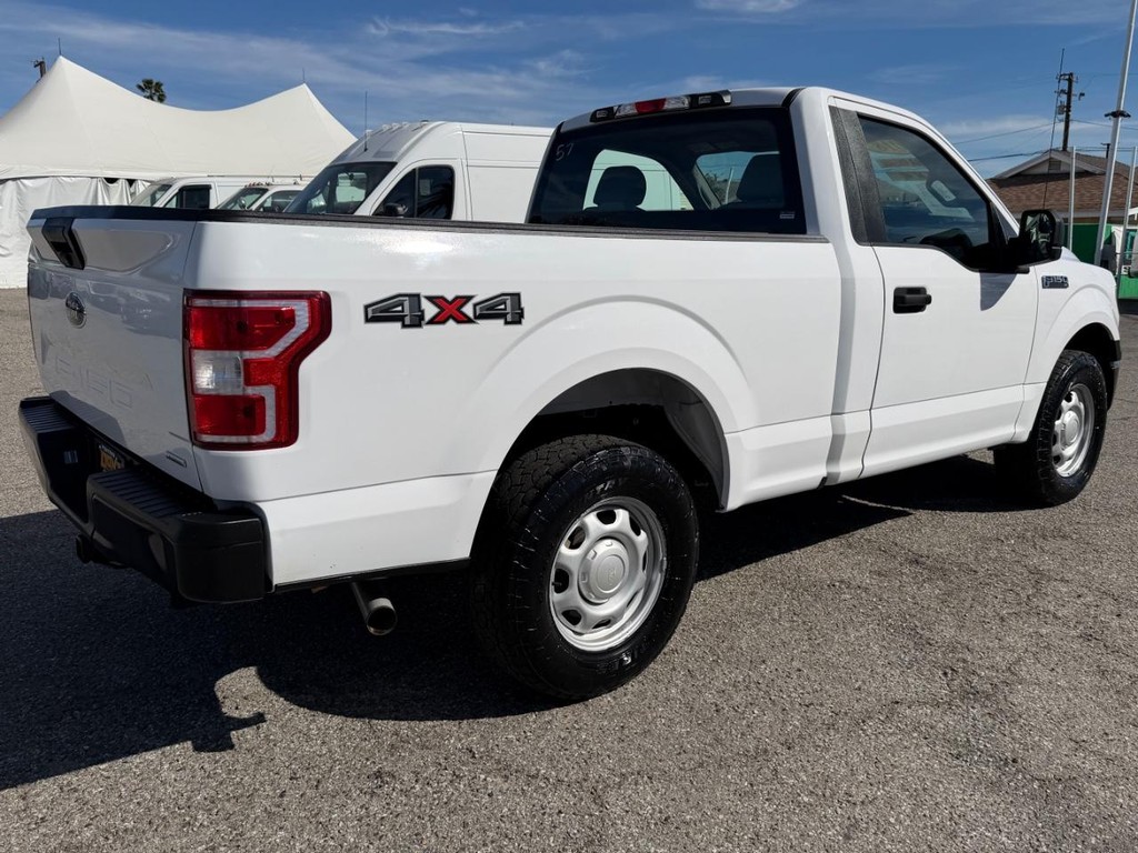Ford F-150 Vehicle Full-screen Gallery Image 06