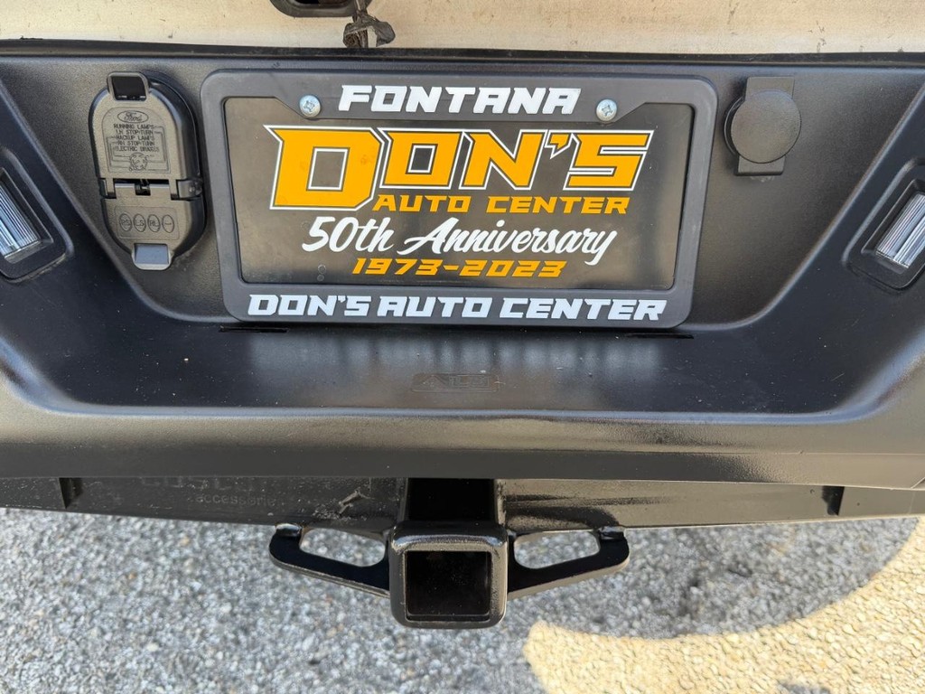 Ford F-150 Vehicle Full-screen Gallery Image 38