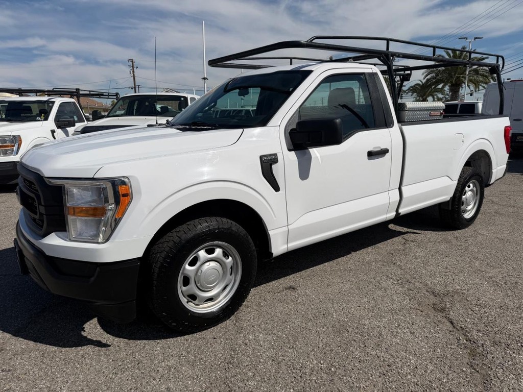Ford F-150 Vehicle Full-screen Gallery Image 12