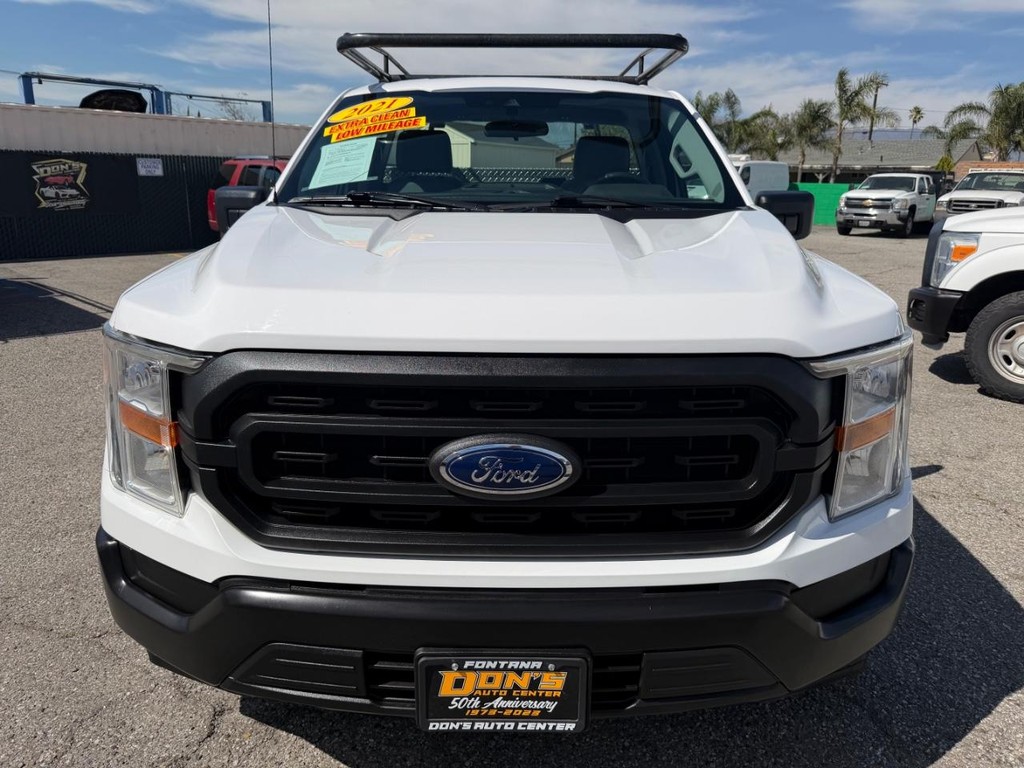Ford F-150 Vehicle Full-screen Gallery Image 14