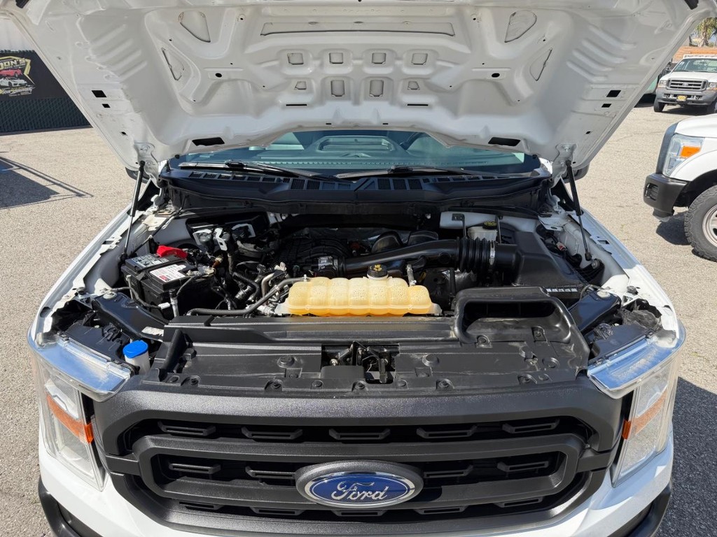 Ford F-150 Vehicle Full-screen Gallery Image 38