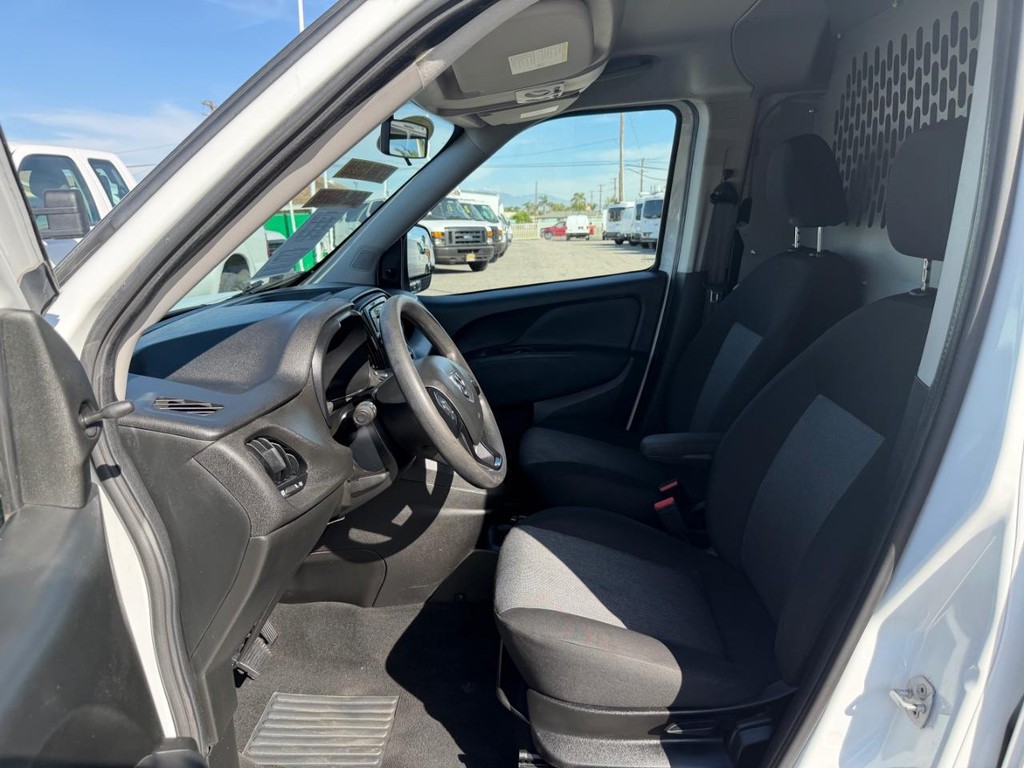 Ram ProMaster City Vehicle Full-screen Gallery Image 18