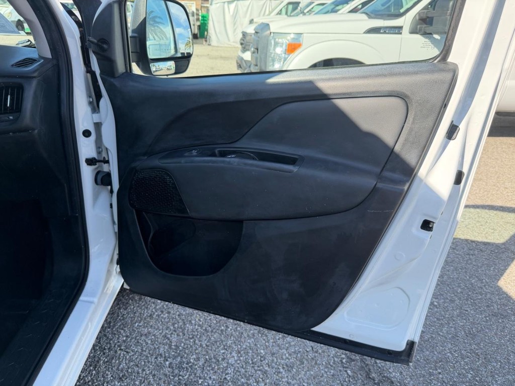 Ram ProMaster City Vehicle Full-screen Gallery Image 20