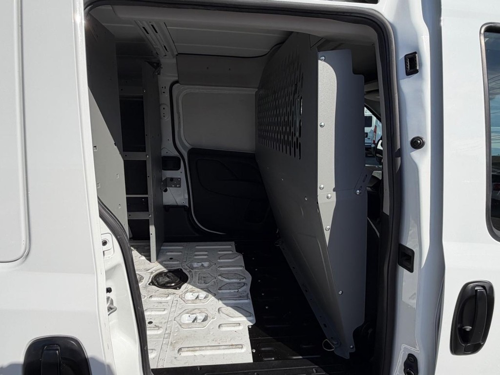 Ram ProMaster City Vehicle Full-screen Gallery Image 34