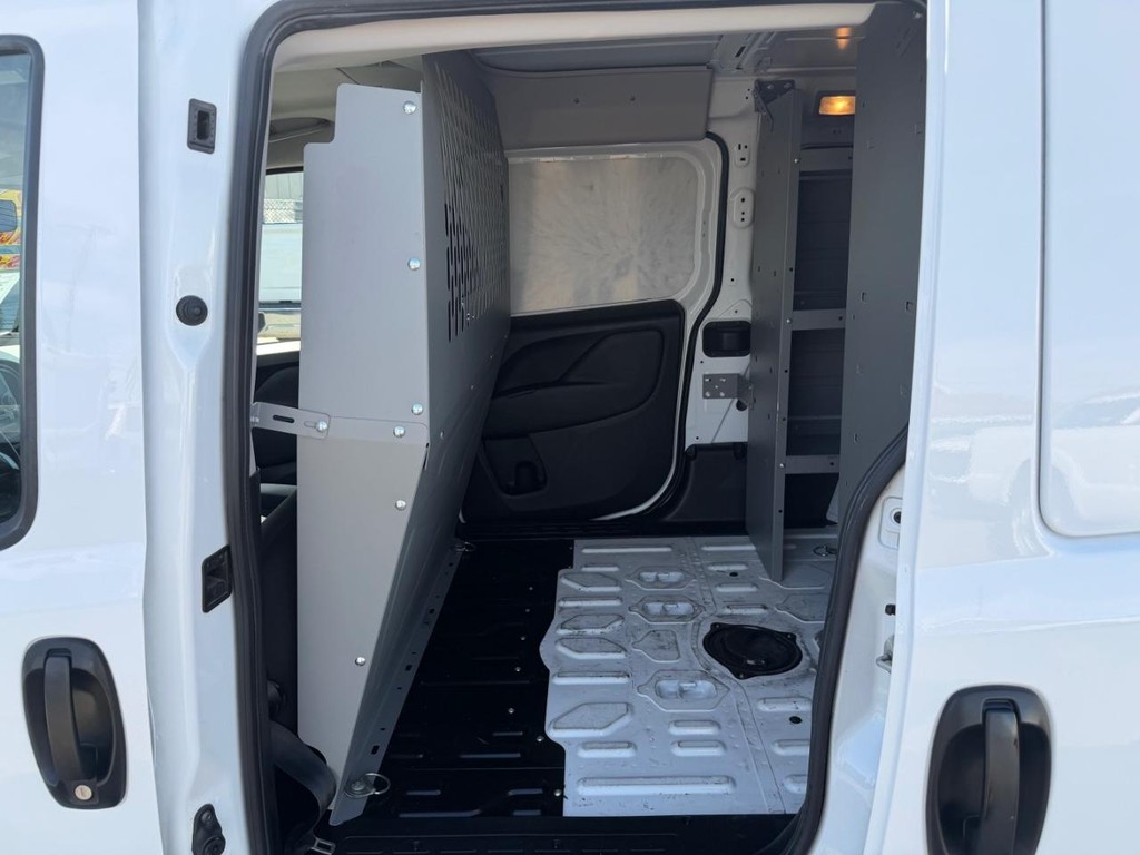 Ram ProMaster City Vehicle Full-screen Gallery Image 37