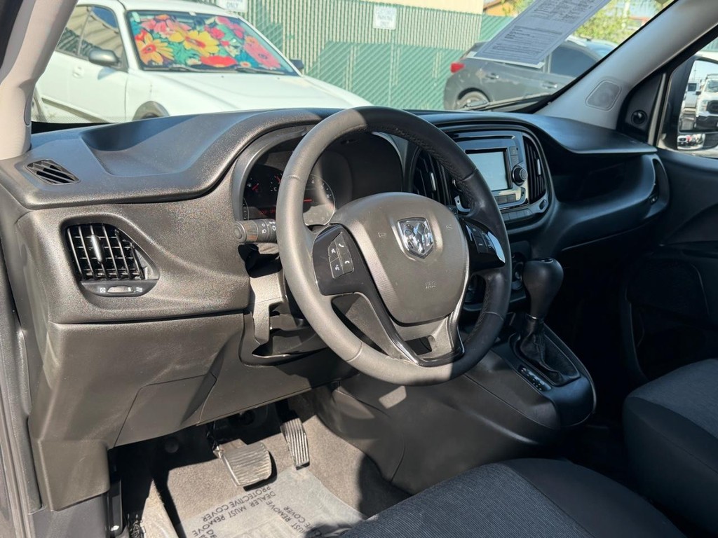 Ram ProMaster City Vehicle Full-screen Gallery Image 24