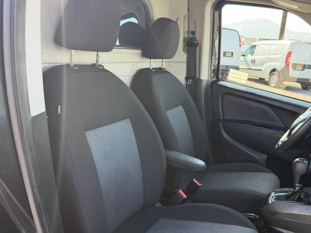 Ram ProMaster City Vehicle Full-screen Gallery Image 30