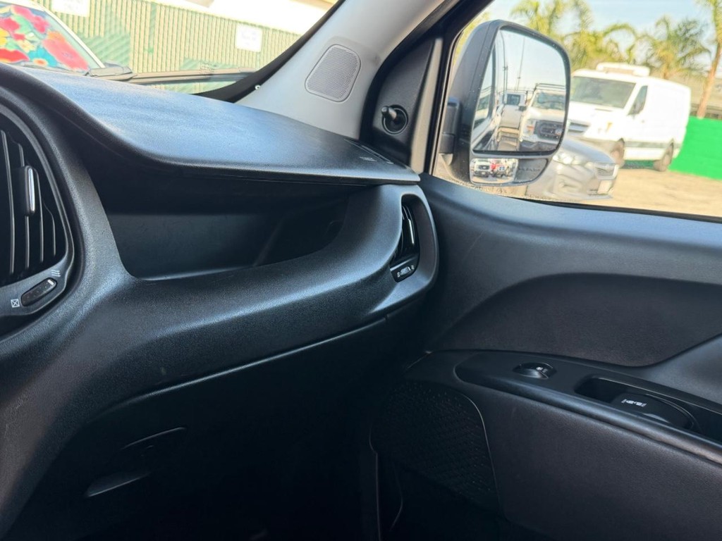 Ram ProMaster City Vehicle Full-screen Gallery Image 33