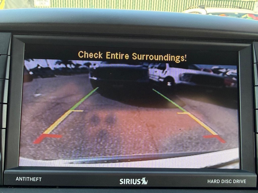 Dodge Grand Caravan Vehicle Full-screen Gallery Image 51