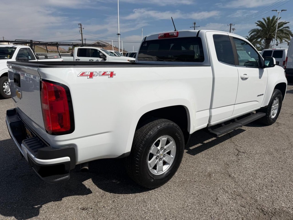 Chevrolet Colorado Vehicle Full-screen Gallery Image 06