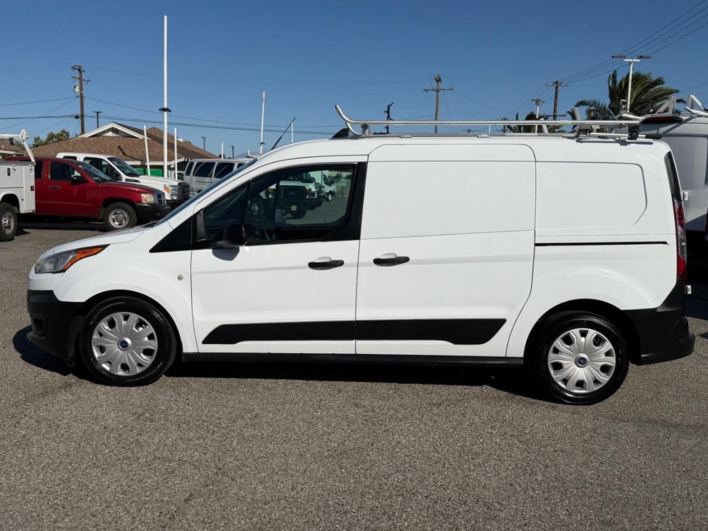 Ford Transit Connect Vehicle Full-screen Gallery Image 12