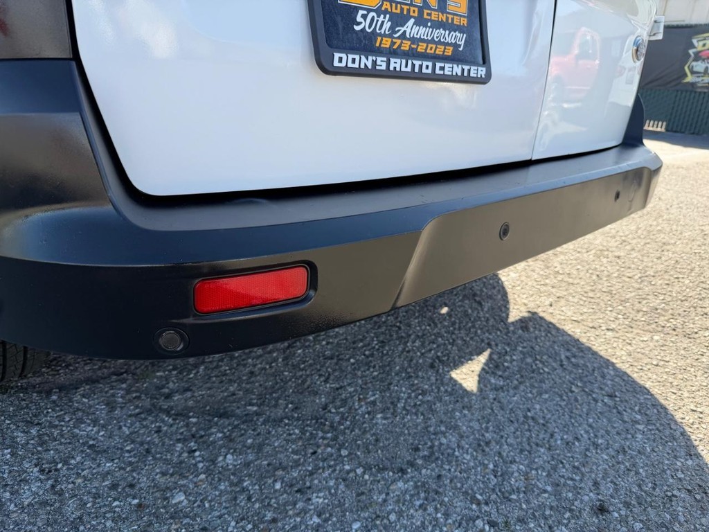 Ford Transit Connect Vehicle Full-screen Gallery Image 42