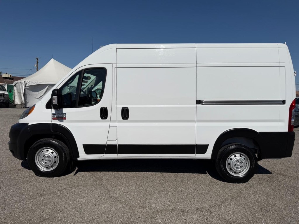 Ram ProMaster Vehicle Full-screen Gallery Image 12