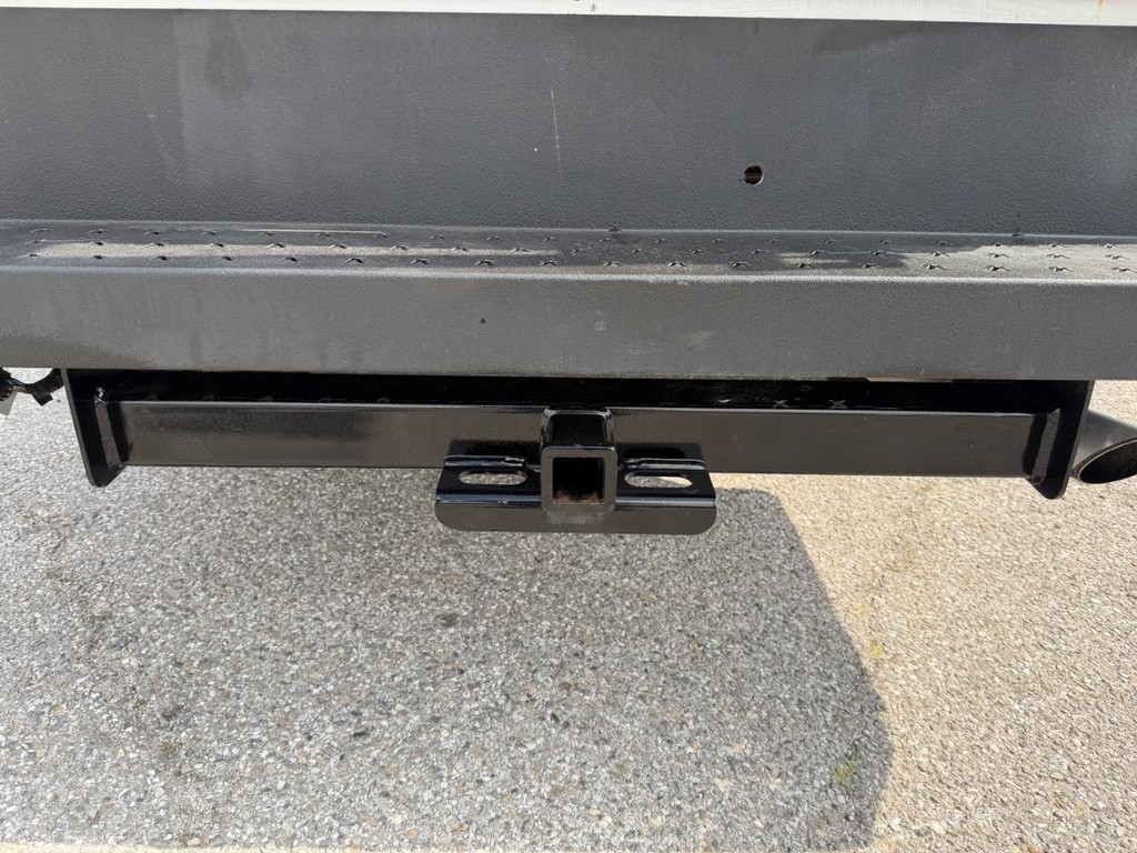 Chevrolet Silverado 2500HD Vehicle Full-screen Gallery Image 57