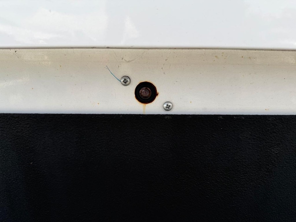 Chevrolet Silverado 2500HD Vehicle Full-screen Gallery Image 47